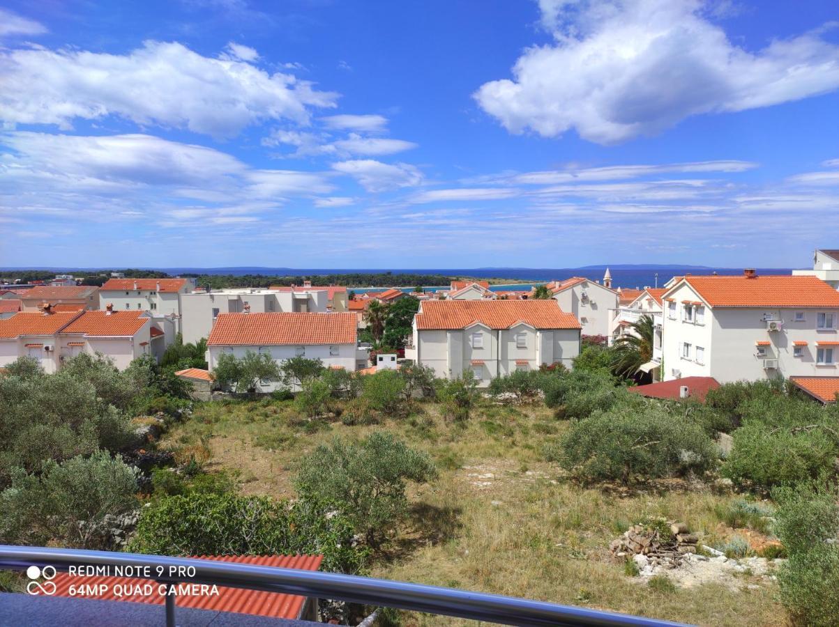 Sea La Vie! Apartment Novalja Bagian luar foto