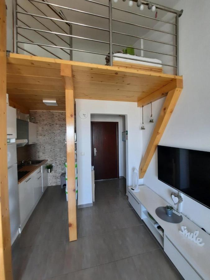 Sea La Vie! Apartment Novalja Bagian luar foto
