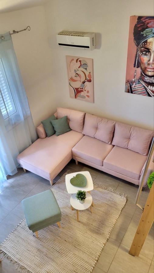 Sea La Vie! Apartment Novalja Bagian luar foto